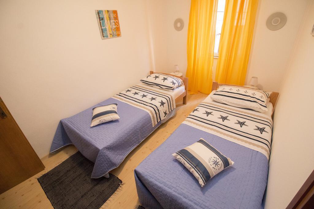 Apartment Piazza Antica Rovinj Ngoại thất bức ảnh