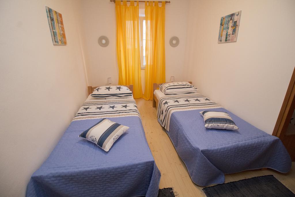 Apartment Piazza Antica Rovinj Ngoại thất bức ảnh